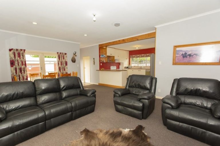 Photo of property in 17 Cameron Street, Ashburton, 7700