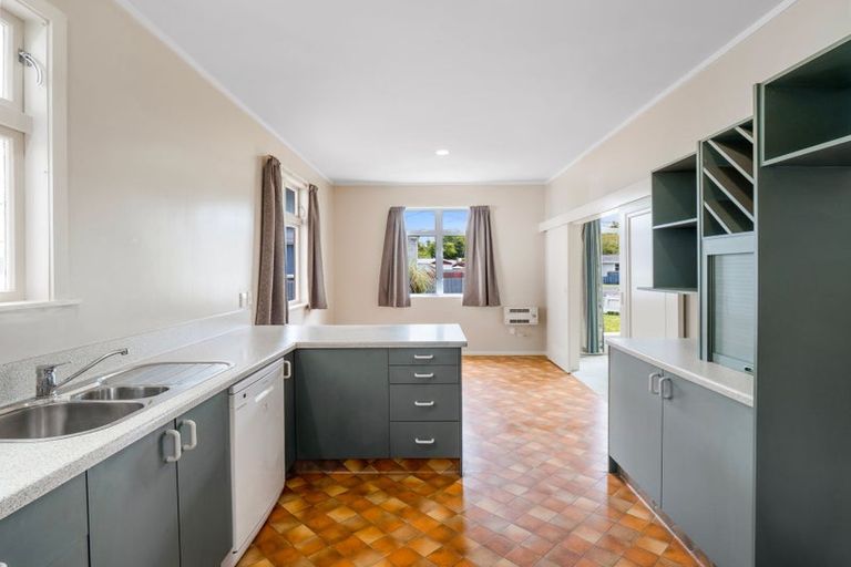 Photo of property in 30 Rangitikei Street, Whanganui East, Whanganui, 4500
