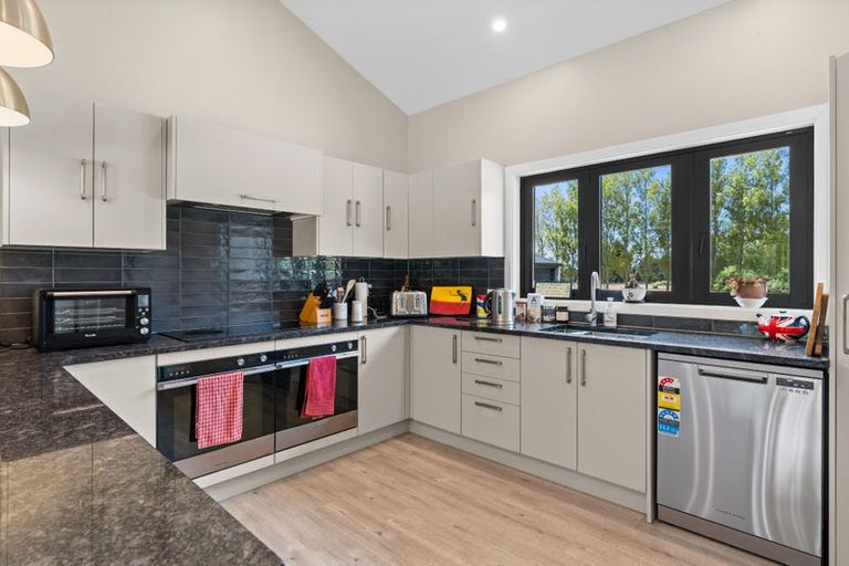 Photo of property in 616 Norfolk Road, Upper Plain, Carterton, 5791