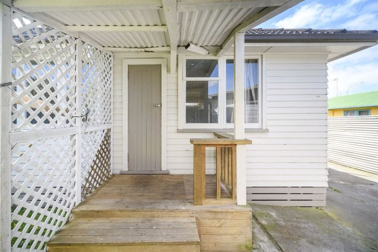 Photo of property in 30 Manawatu Street, Hokowhitu, Palmerston North, 4410