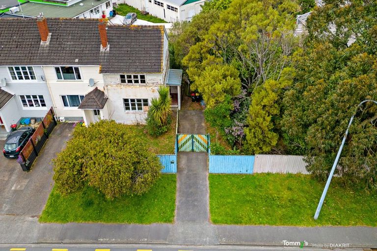 Photo of property in 1/87 Cambridge Terrace, Waterloo, Lower Hutt, 5011