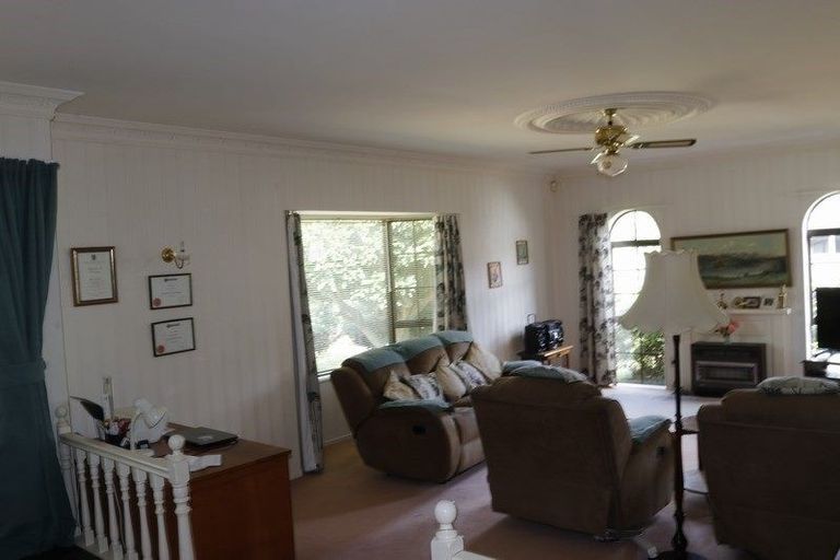 Photo of property in 28 Parkes Avenue, Saint Johns Hill, Whanganui, 4501