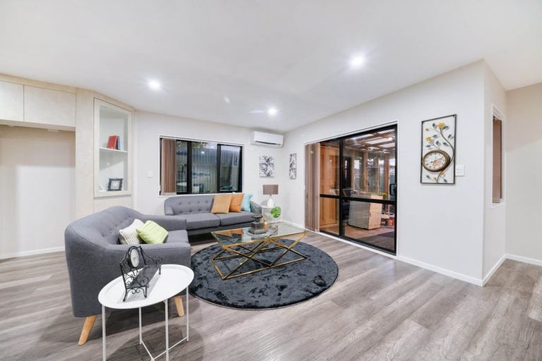 Photo of property in 43a Thompson Terrace, Manurewa, Auckland, 2102