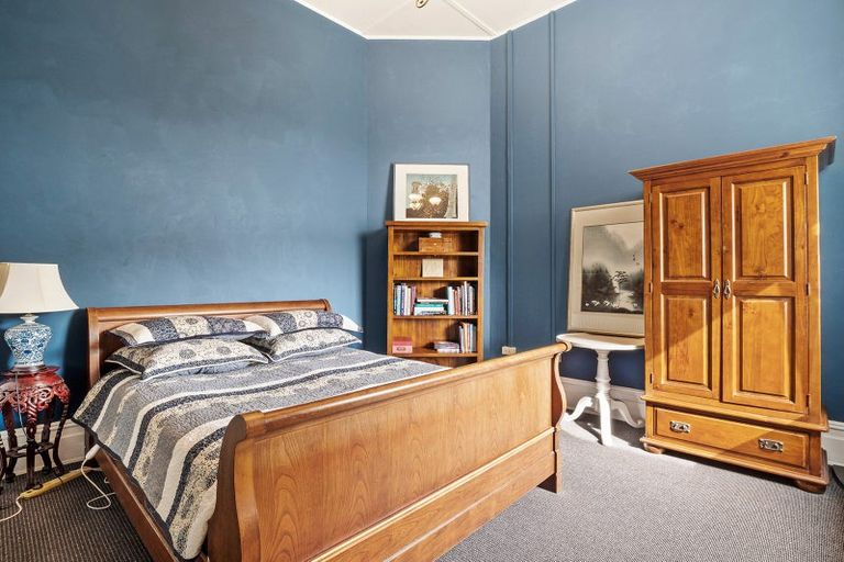 Photo of property in 5 Smith Street, Dunedin Central, Dunedin, 9016