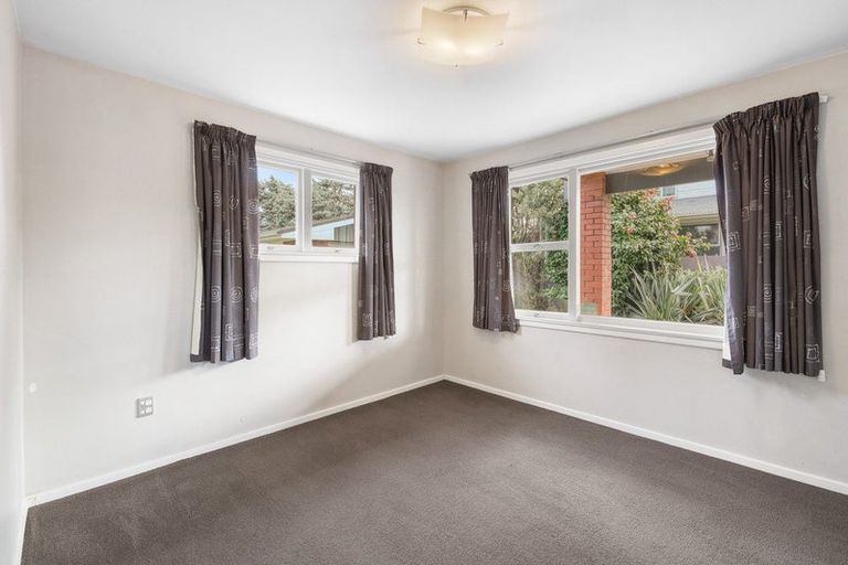 Photo of property in 19 Fairford Street, Bishopdale, Christchurch, 8053