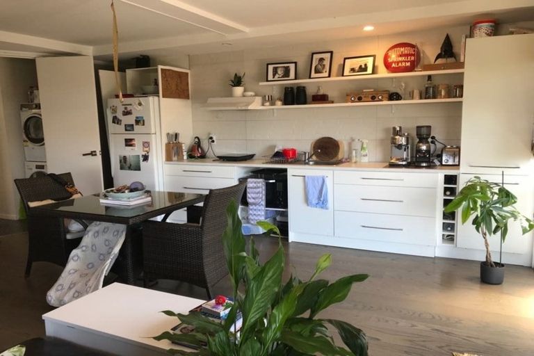 Photo of property in 1/9 Hythe Terrace, Mairangi Bay, Auckland, 0630