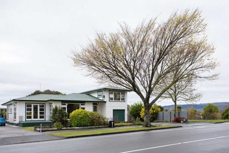 Photo of property in 251 Vogel Street, Roslyn, Palmerston North, 4414