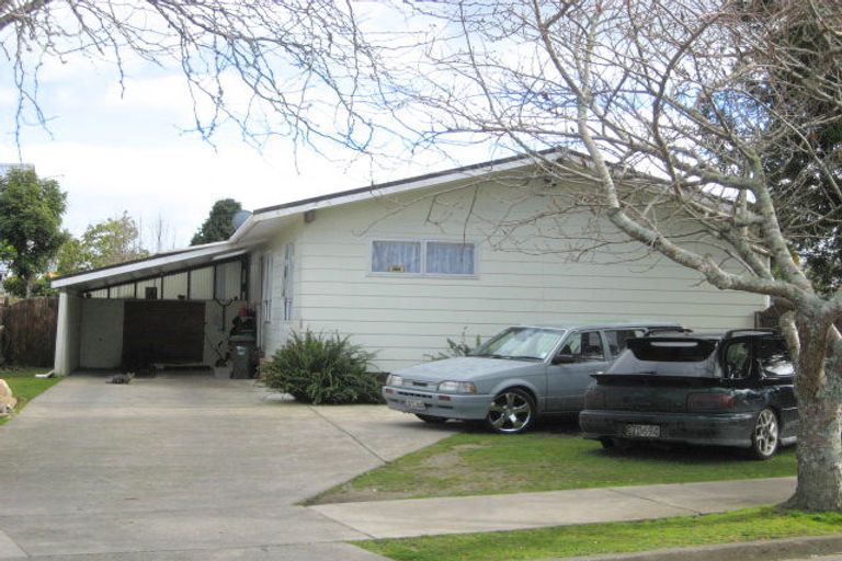 Photo of property in 4 Titoki Place, Edgecumbe, 3120