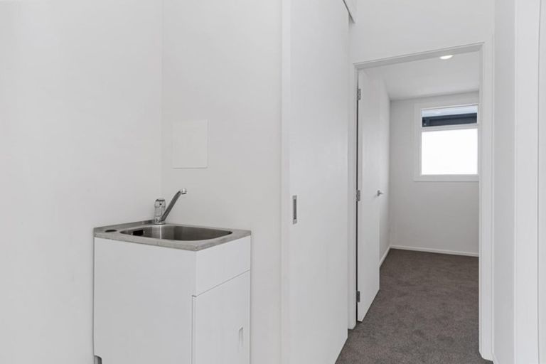 Photo of property in 2-06/424 Maunganui Road, Mount Maunganui, 3116