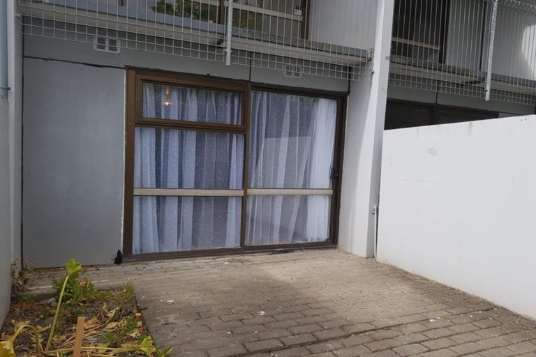 Photo of property in 300 Armagh Street, Christchurch Central, Christchurch, 8011