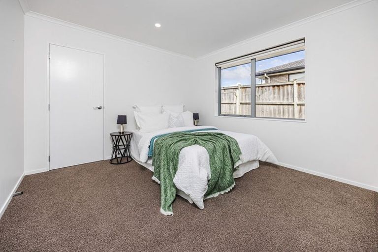 Photo of property in 78 Harriet Johnston Drive, Pokeno, 2402