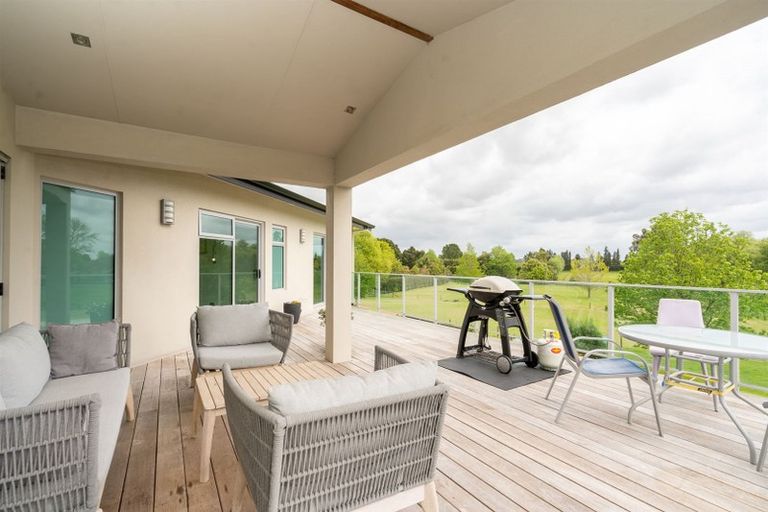 Photo of property in 42 Ryvington Lane, Tamahere, Hamilton, 3283