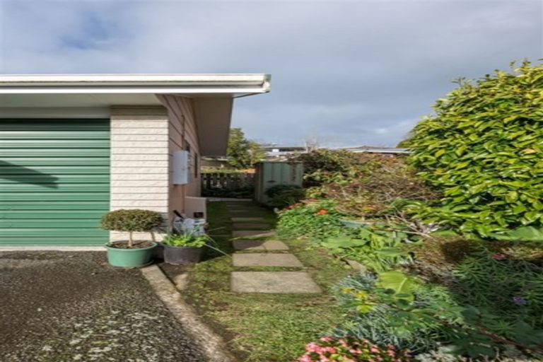 Photo of property in 2/80 Huntaway, Te Awamutu, 3800