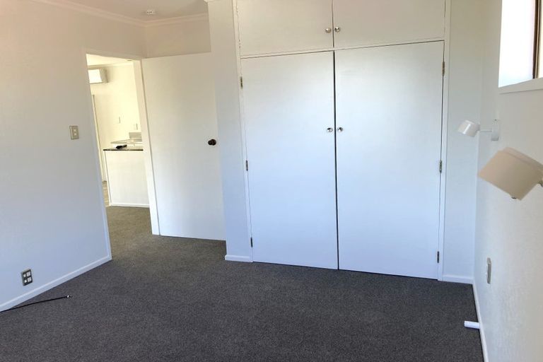 Photo of property in 28 Mamaku Street, Paraparaumu, 5032