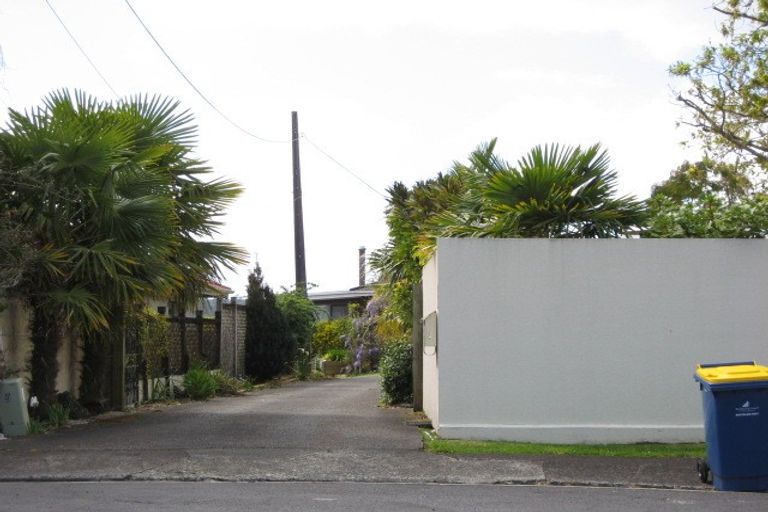 Photo of property in 205 Kauri Road, Whenuapai, Auckland, 0618