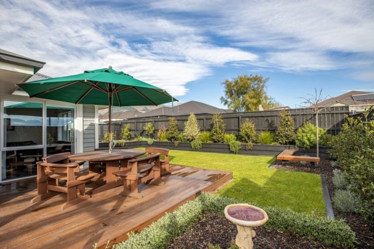 Photo of property in 14 Boysenberry Grove, Richmond, 7020