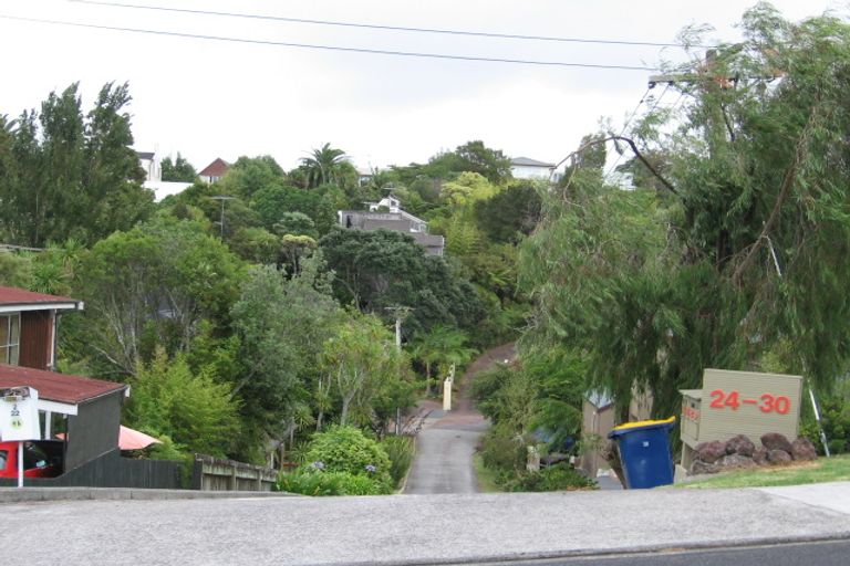 Photo of property in 1/24 Heathcote Road, Castor Bay, Auckland, 0620