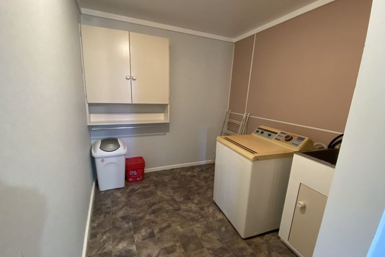 Photo of property in 134a Pioneer Road, Moturoa, New Plymouth, 4310