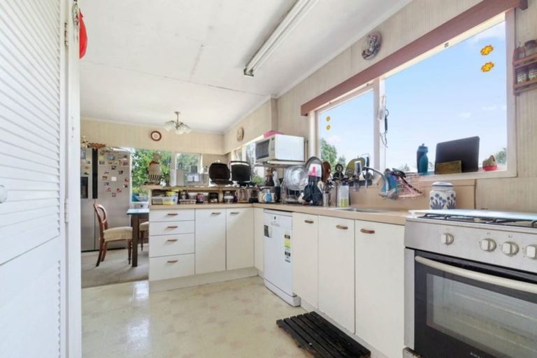 Photo of property in 41a Vincent Street, Howick, Auckland, 2014