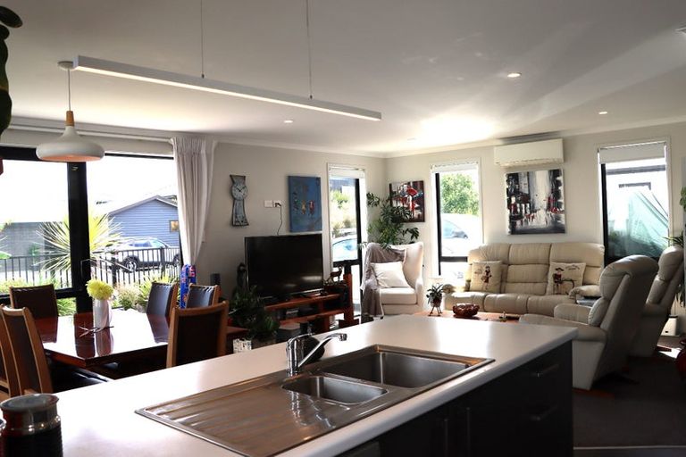 Photo of property in 5 Traverse Lane, Omokoroa, 3114
