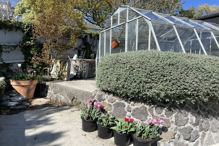 Photo of property in 4 Crichton Terrace, Cashmere, Christchurch, 8022