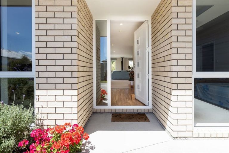 Photo of property in 11 River Terrace, Renwick, 7204