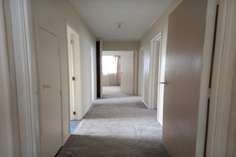 Photo of property in 15 Penrith Street, Westown, New Plymouth, 4310