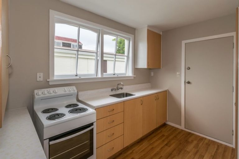 Photo of property in 4/2 Third Street, Belfast, Christchurch, 8051