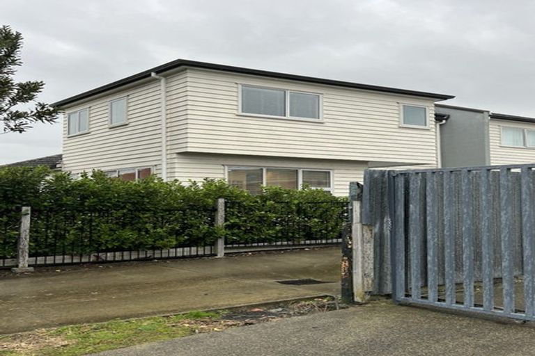 Photo of property in 32a Watts Road, Manurewa, Auckland, 2102