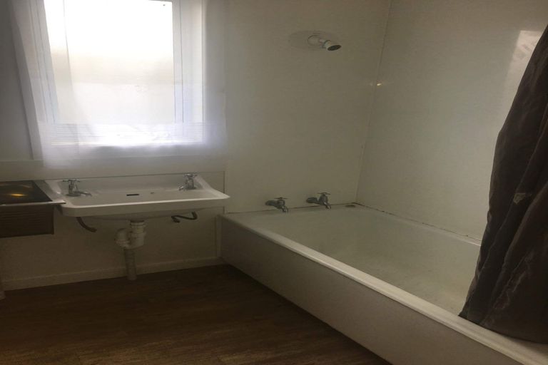 Photo of property in 17 Redmond Street, Elgin, Gisborne, 4010