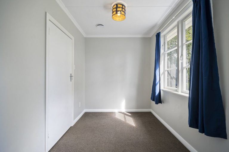 Photo of property in 15 Rira Street, Marton, 4710