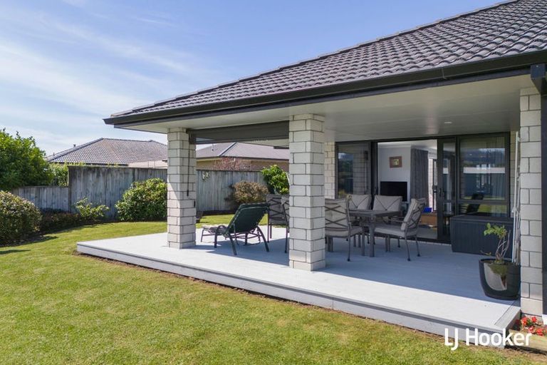 Photo of property in 11 Reel Road, Athenree, Waihi Beach, 3611