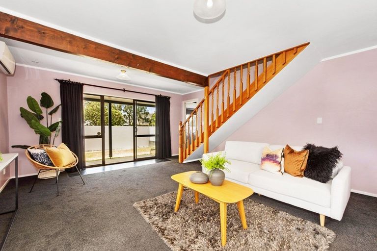 Photo of property in 73 Totara Drive, Pukete, Hamilton, 3200