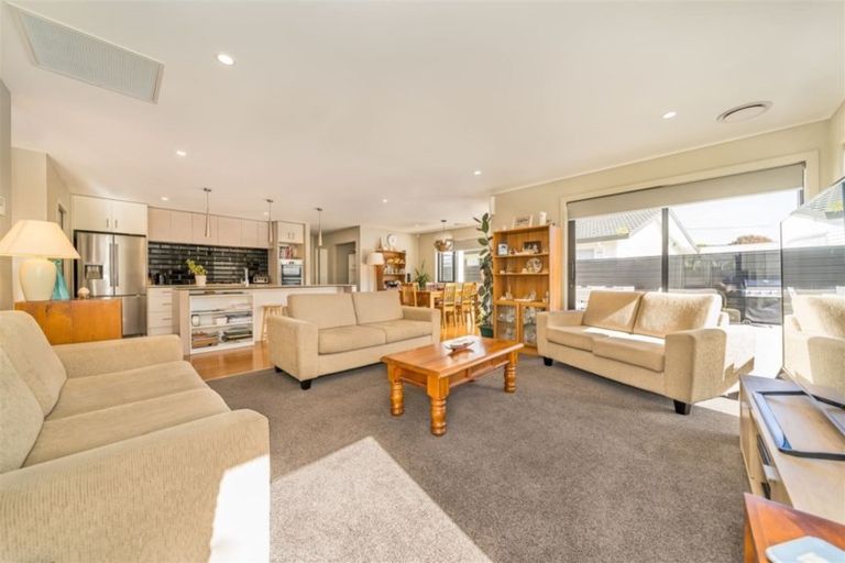 Photo of property in 27a Tennyson Street, Trentham, Upper Hutt, 5018