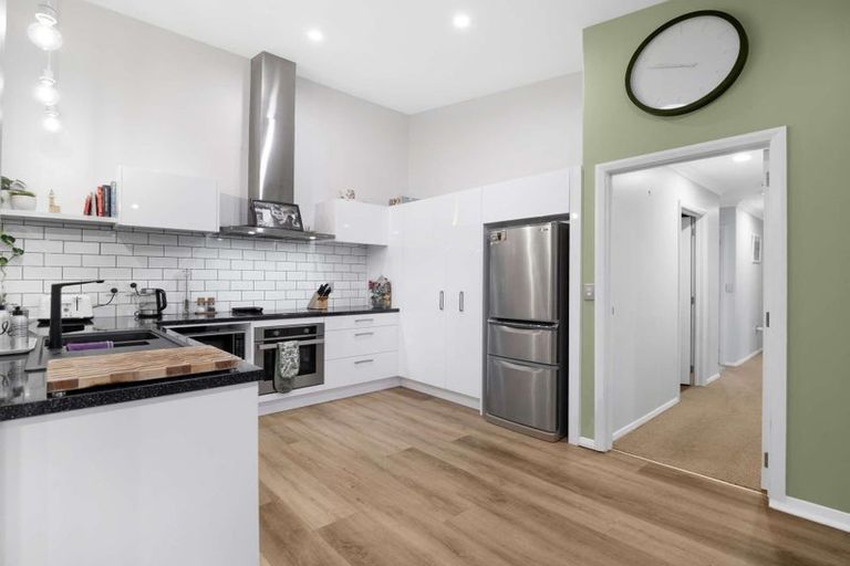 Photo of property in 54 Pyes Pa Road, Pyes Pa, Tauranga, 3112