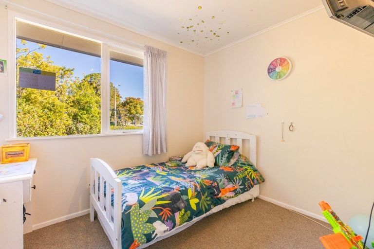 Photo of property in 33 Breadalbane Road, Havelock North, 4130