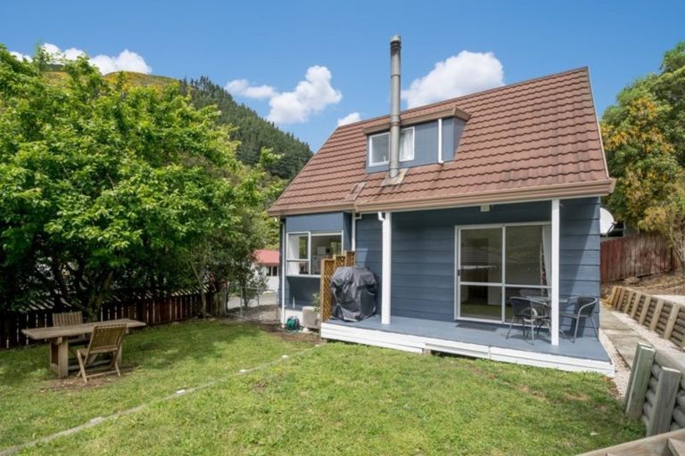 Photo of property in 8 Roseberry Way, The Brook, Nelson, 7010