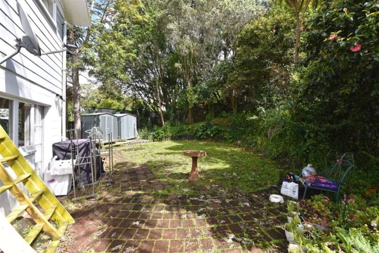 Photo of property in 109 Tiroroa Avenue, Te Atatu South, Auckland, 0610