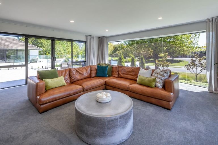 Photo of property in 49 Regent's Park Drive, Casebrook, Christchurch, 8051