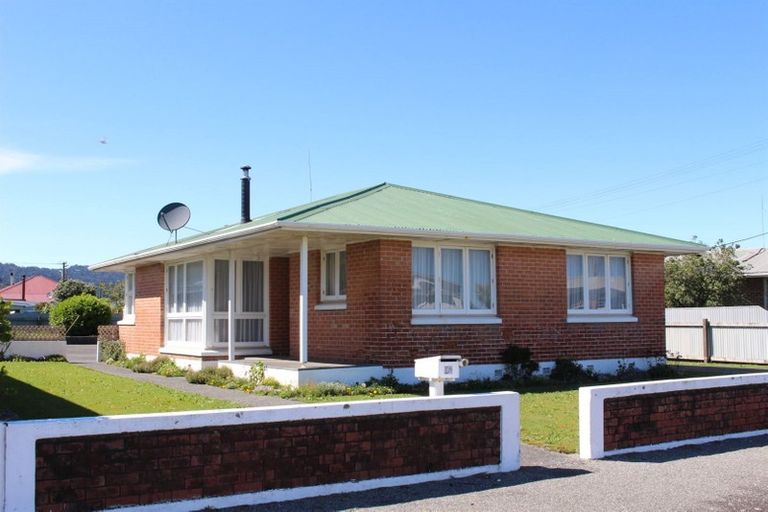 Photo of property in 99 Reid Street, Blaketown, Greymouth, 7805