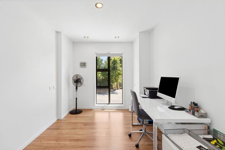 Photo of property in 289 Riverbank Road, Wanaka, 9382