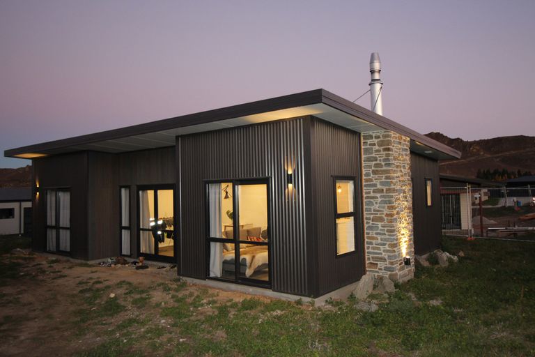 Photo of property in 20 Meyer Street, Alexandra, 9320