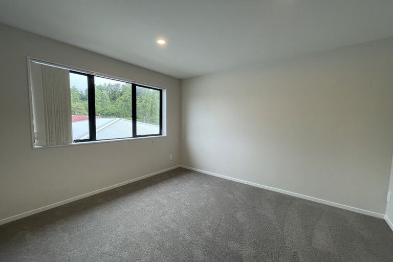 Photo of property in 30a Lowtherhurst Road, Massey, Auckland, 0614