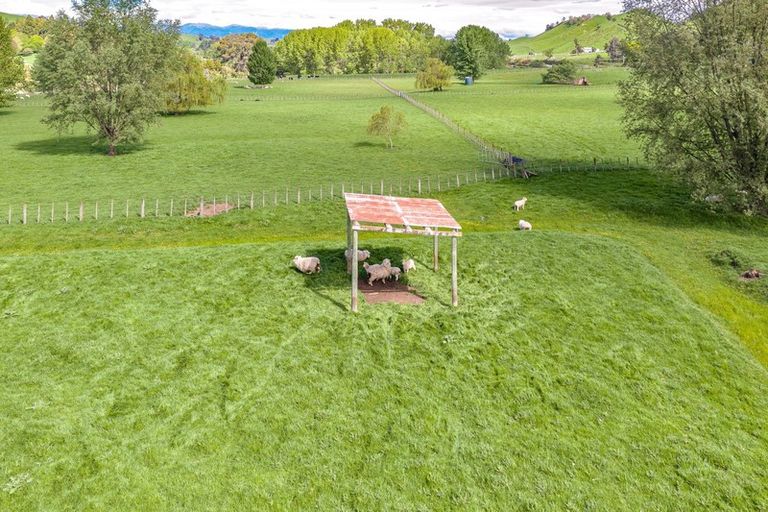 Photo of property in 7988 State Highway 1, Taihape, 4793