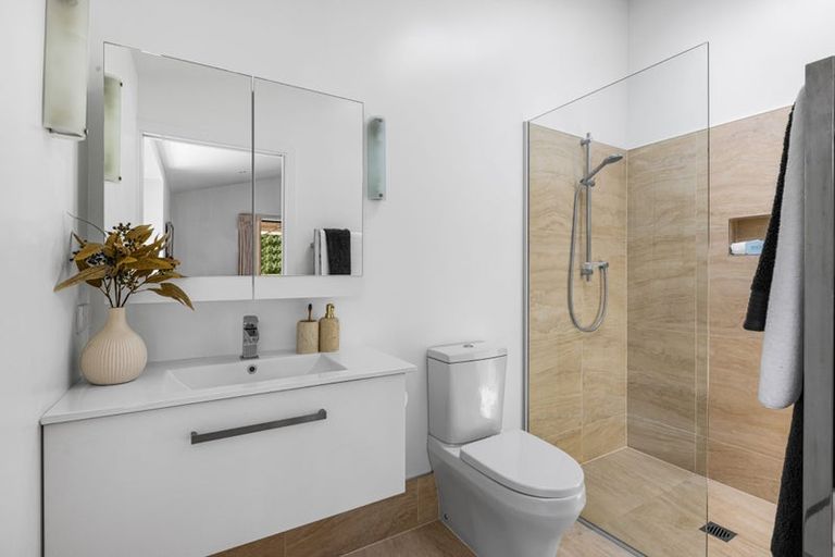 Photo of property in 230a Beach Road, Campbells Bay, Auckland, 0630