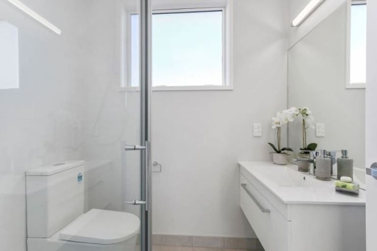 Photo of property in 54 Hayfield Way, Karaka, Papakura, 2113