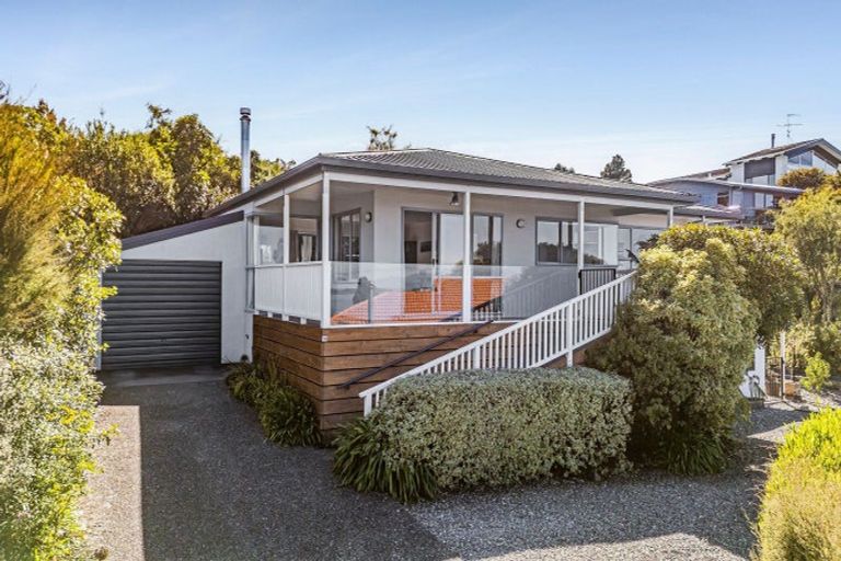 Photo of property in 14 Tapu Place, Kaiteriteri, Motueka, 7197