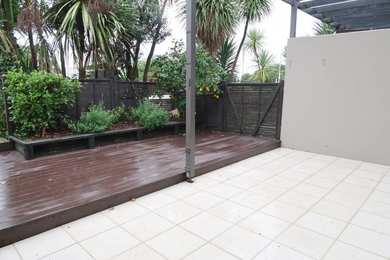 Photo of property in 9x Clearwater Cove, West Harbour, Auckland, 0618