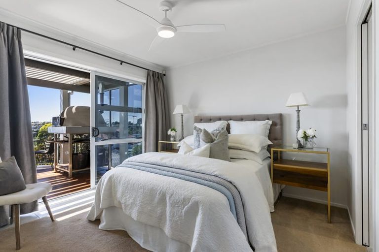 Photo of property in 18 Indus Place, Half Moon Bay, Auckland, 2012