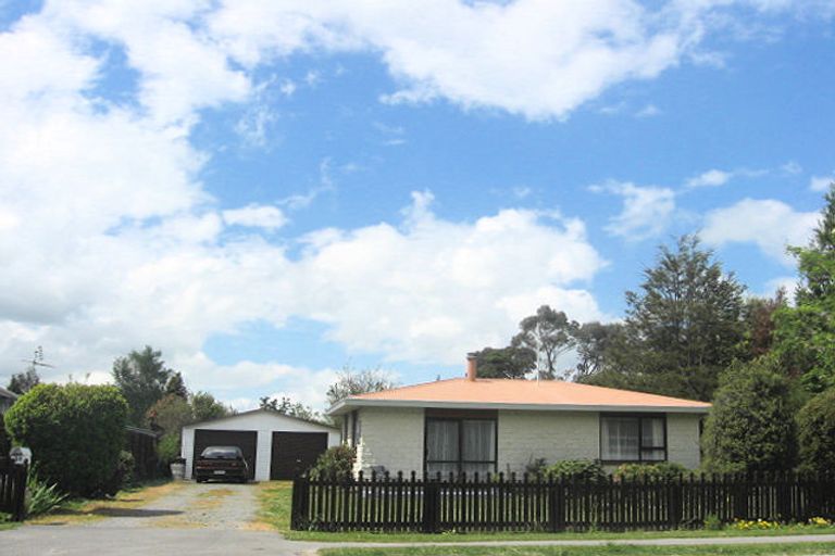 Photo of property in 38 Burnett Street, Oxford, 7430